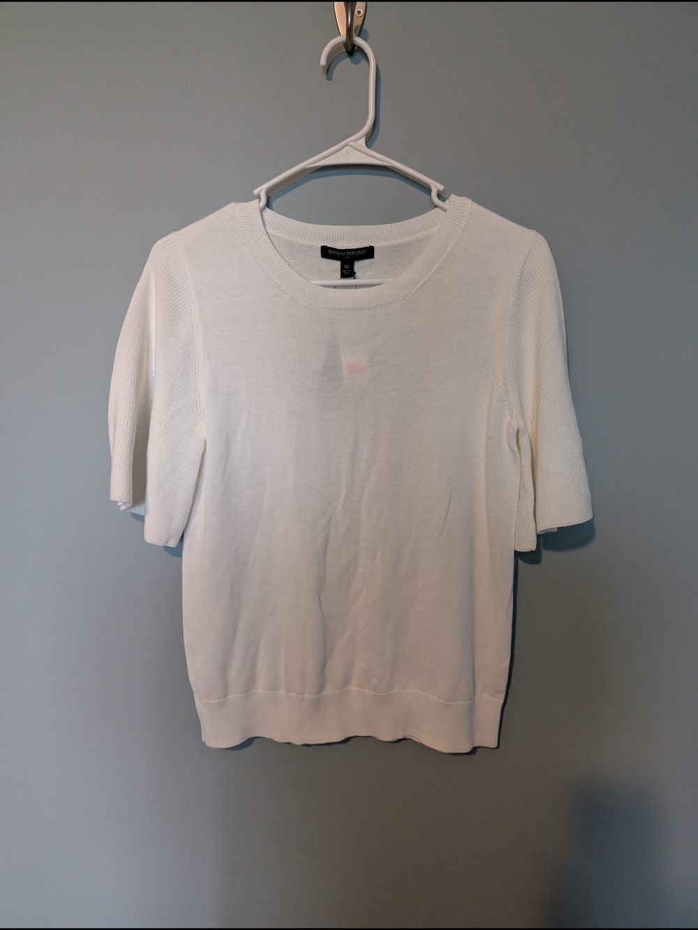 Banana Republic White Short-Sleeve Crewneck Sweater Tee